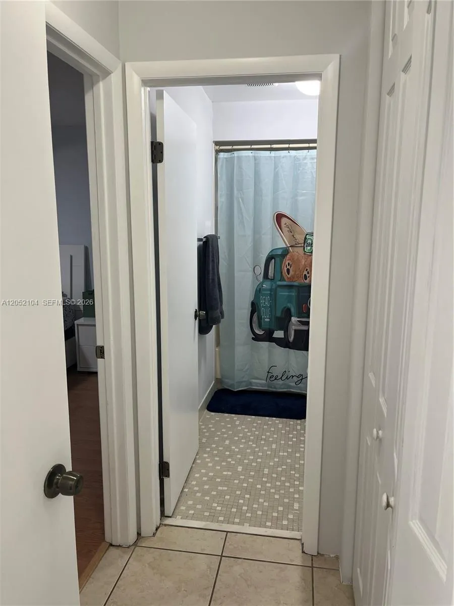 14824 SW 124th Ct Miami, FL 33186