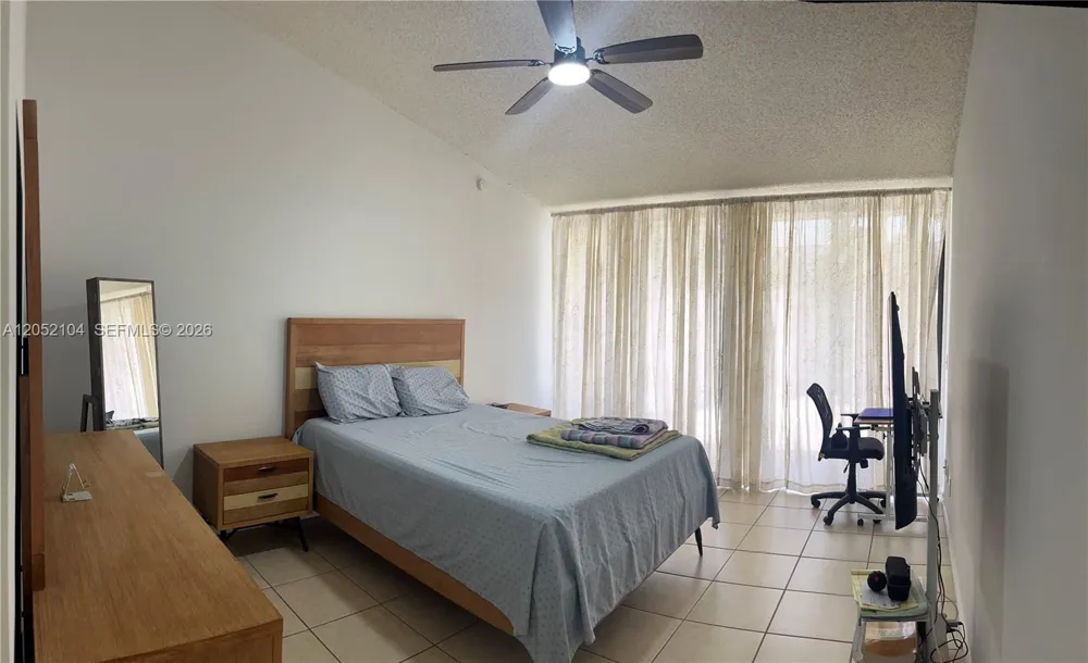 14824 SW 124th Ct Miami, FL 33186