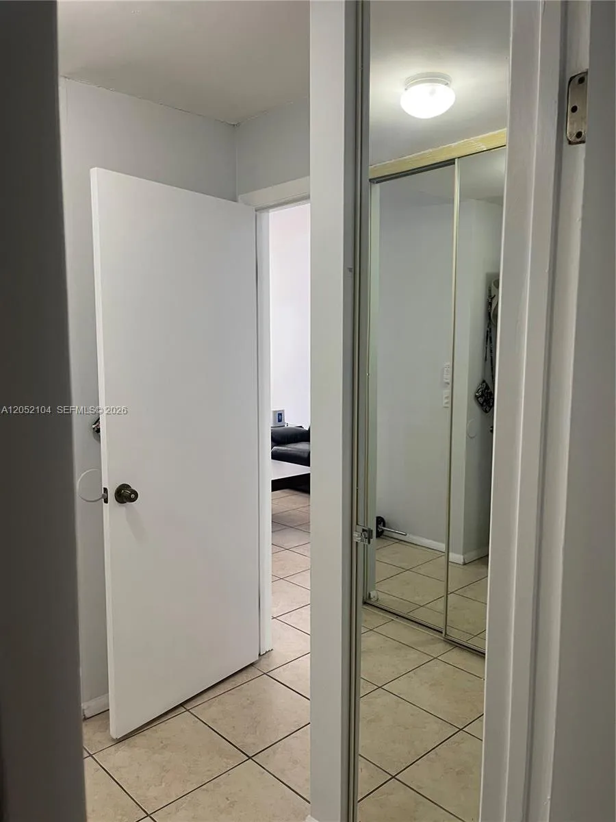 14824 SW 124th Ct Miami, FL 33186