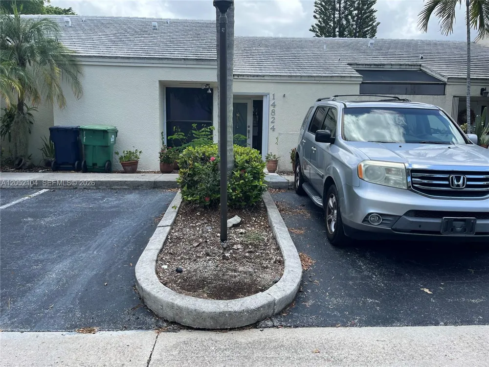 14824 SW 124th Ct Miami, FL 33186