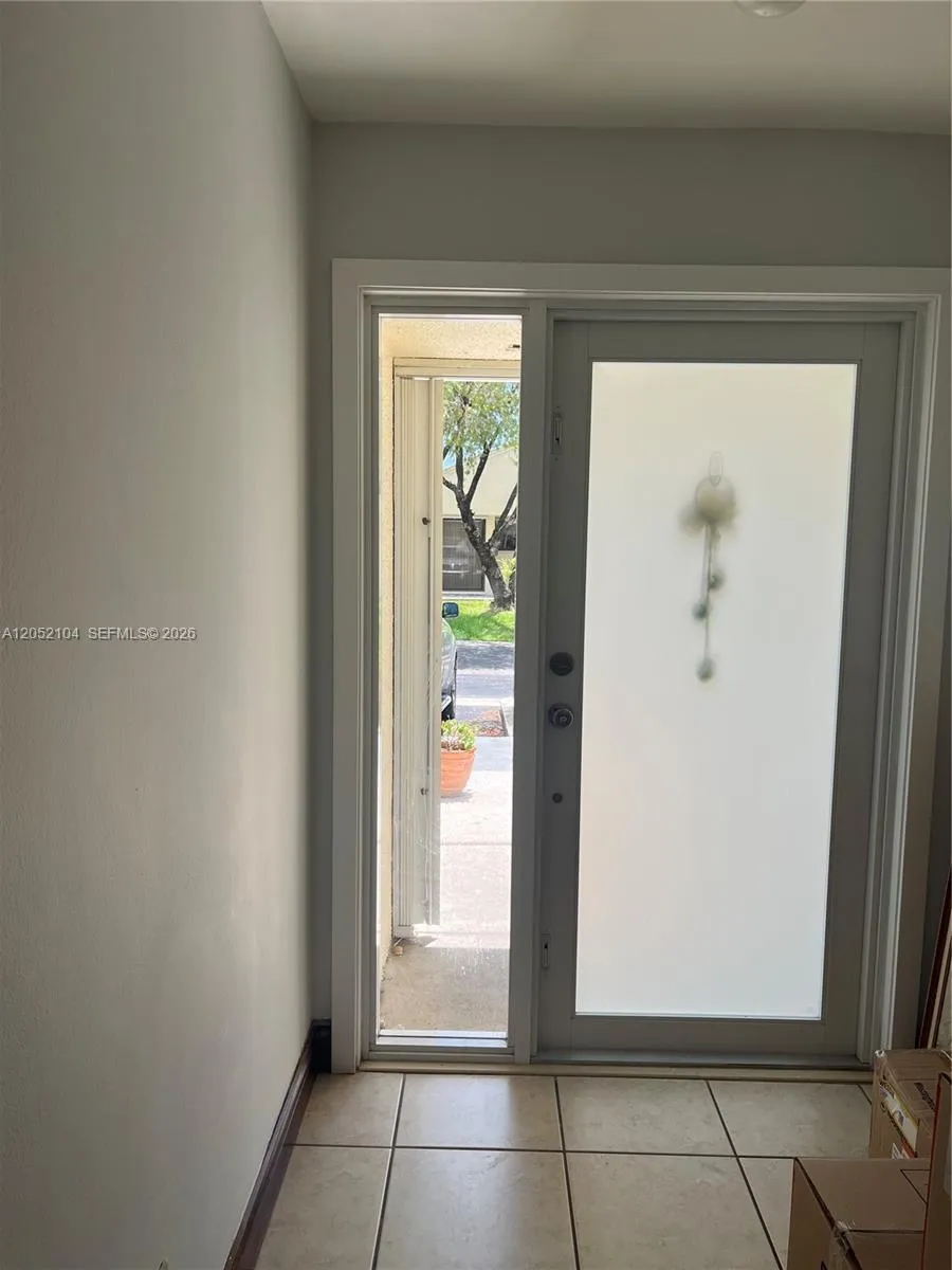 14824 SW 124th Ct Miami, FL 33186