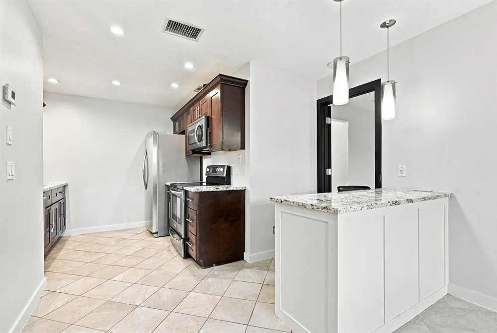 2480 SE Garden Terrace #507 