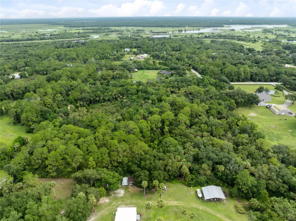 2750 PERCH ROAD Geneva, FL 32732