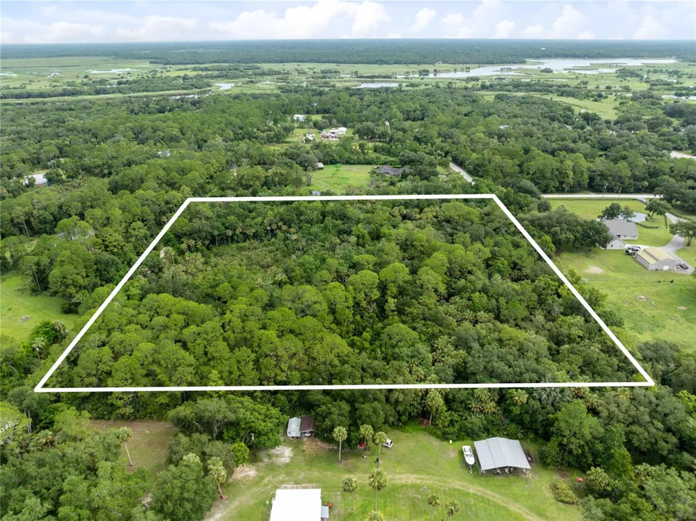 2750 PERCH ROAD Geneva, FL 32732
