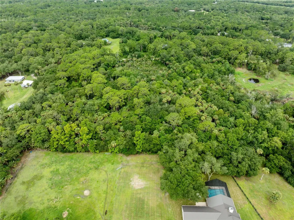 2750 PERCH ROAD Geneva, FL 32732