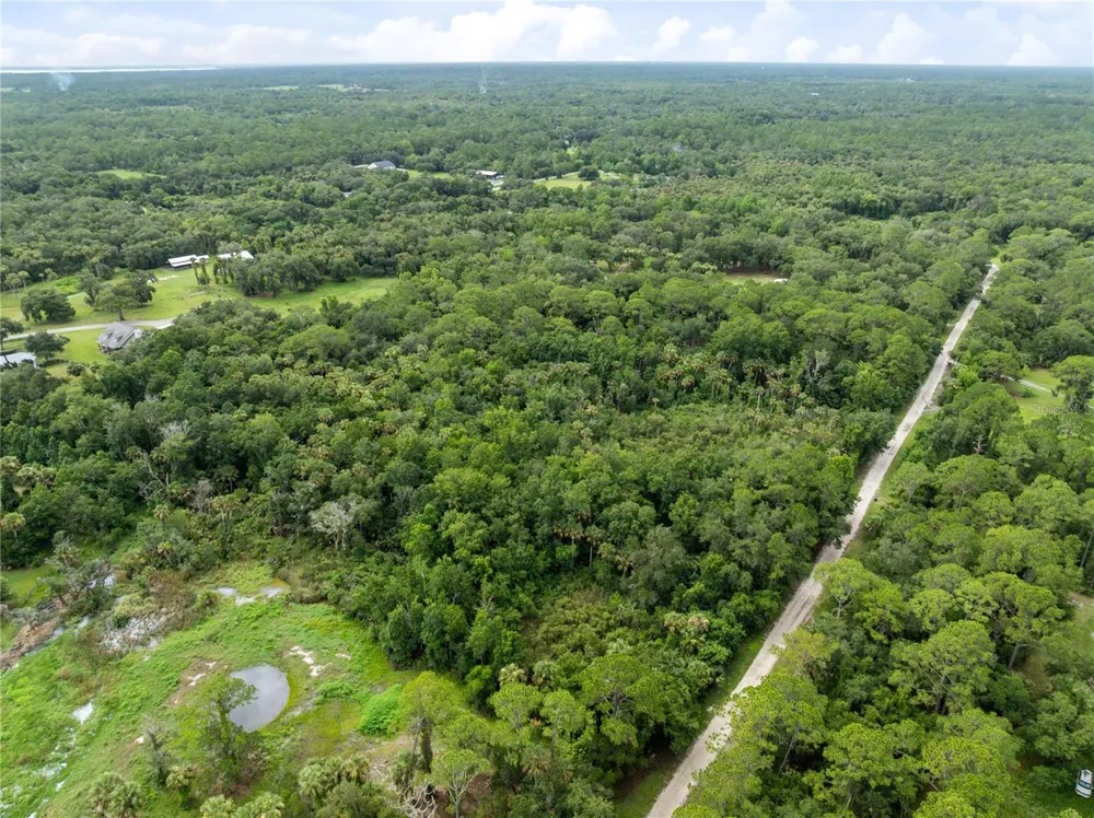 2750 PERCH ROAD Geneva, FL 32732