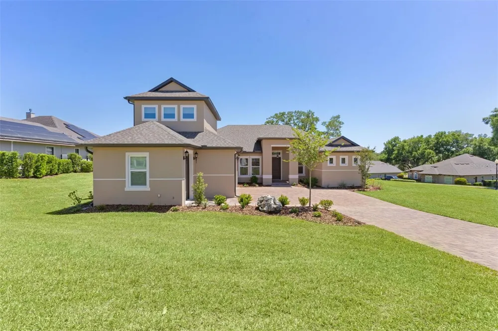 39654 GROVE HEIGHTS Lady Lake, FL 32159