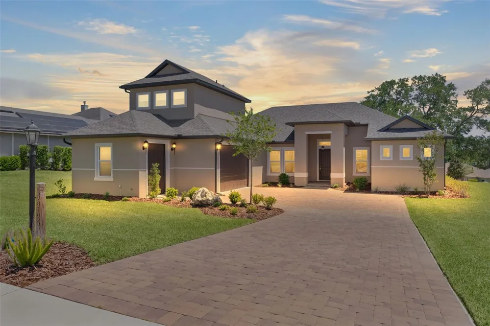 39654 GROVE HEIGHTS Lady Lake, FL 32159