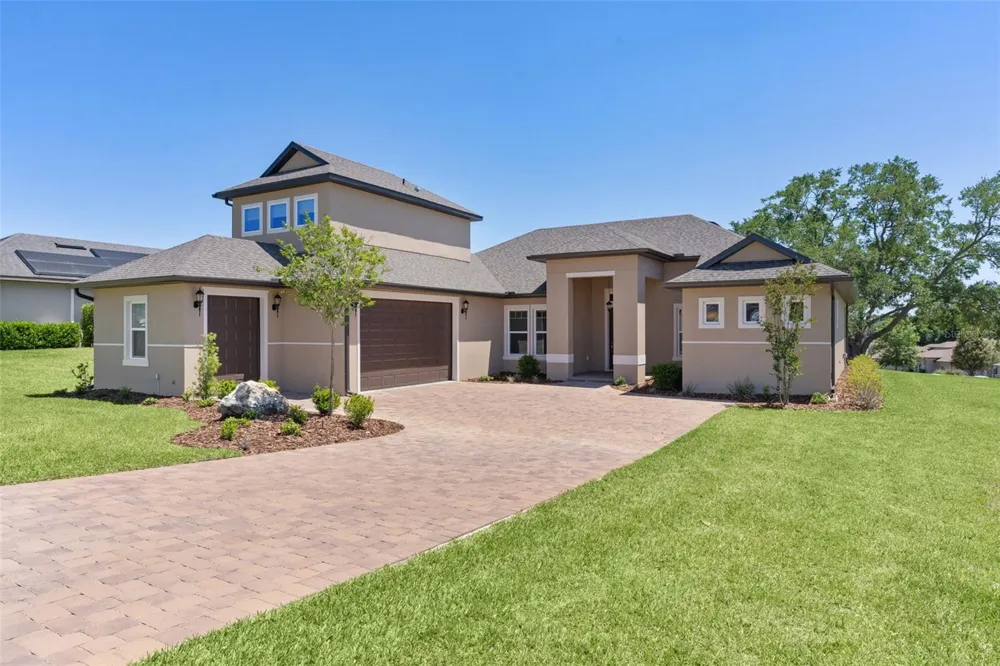 39654 GROVE HEIGHTS Lady Lake, FL 32159