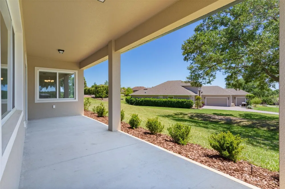 39654 GROVE HEIGHTS Lady Lake, FL 32159