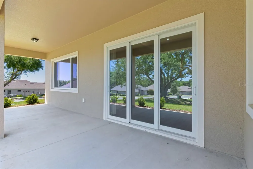 39654 GROVE HEIGHTS Lady Lake, FL 32159