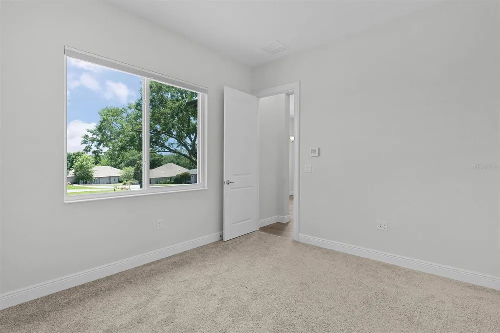 39654 GROVE HEIGHTS Lady Lake, FL 32159