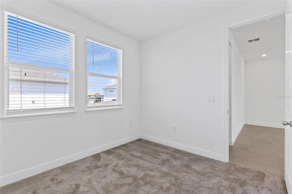 9711 UNDSET ALLEY Orlando, FL 32827
