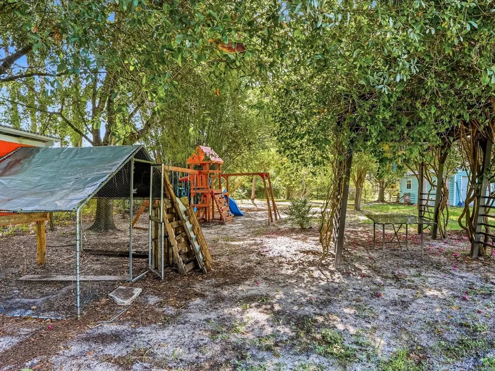 3002 MONCRIEF AVE North Port, FL 34286