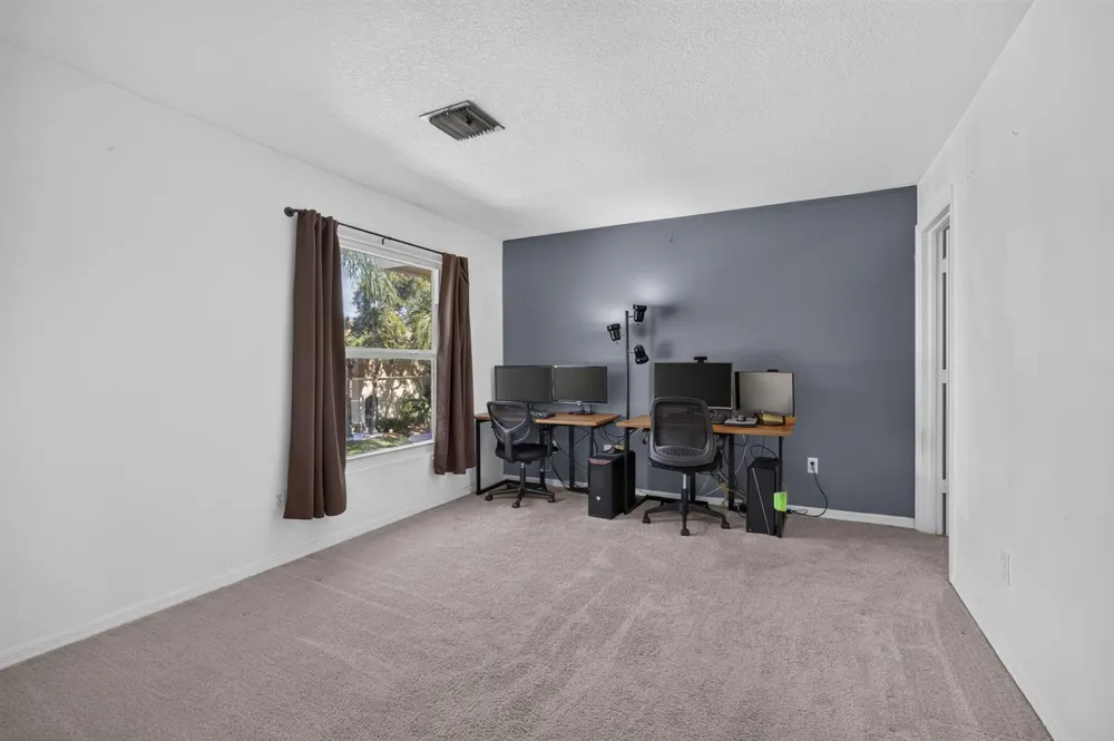 333 River Bluff Lane Royal Palm Beach, FL 33411