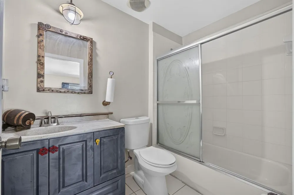 333 River Bluff Lane Royal Palm Beach, FL 33411