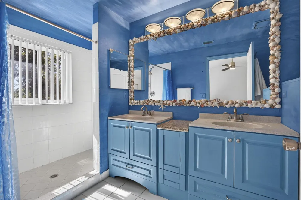 333 River Bluff Lane Royal Palm Beach, FL 33411