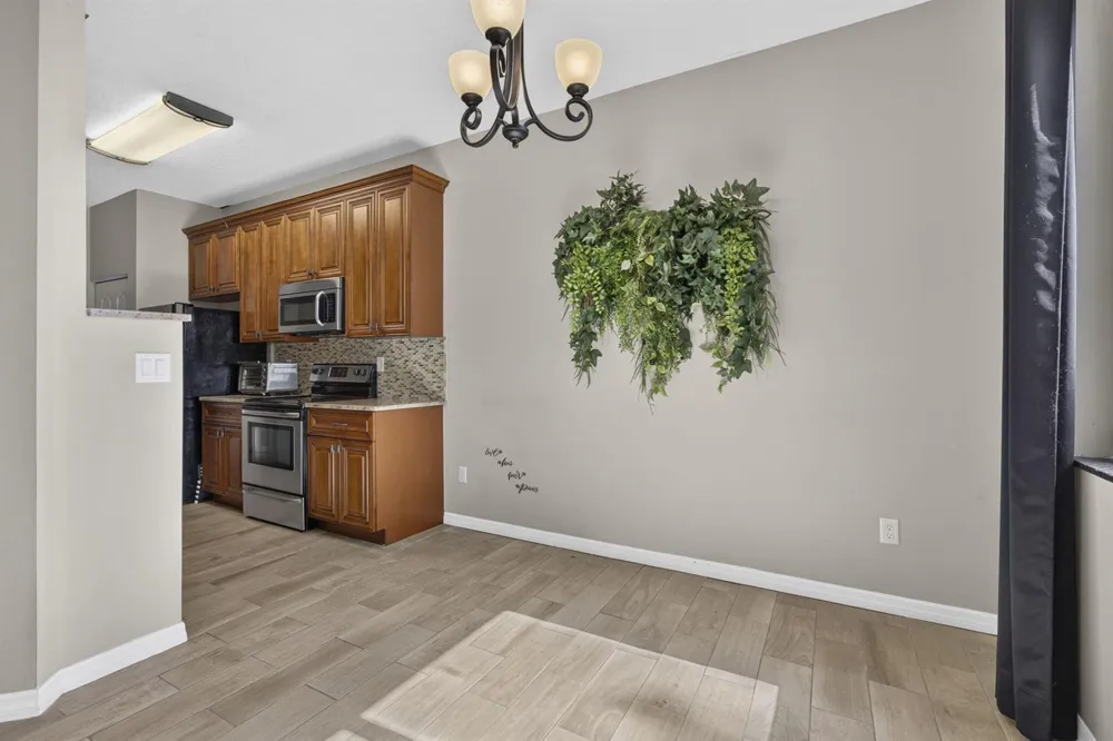 333 River Bluff Lane Royal Palm Beach, FL 33411