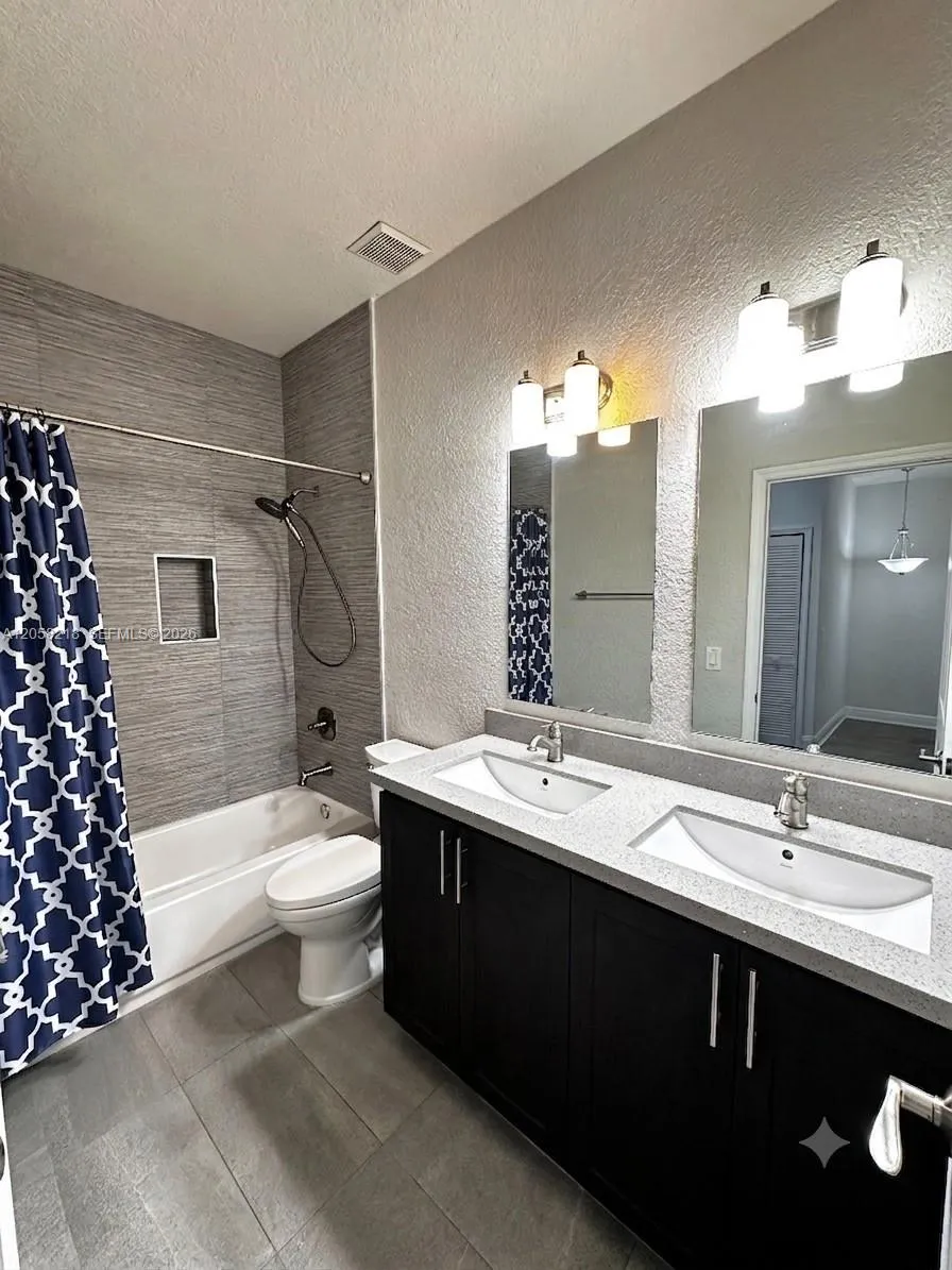 14521 SW 13th Ter Miami, FL 33184