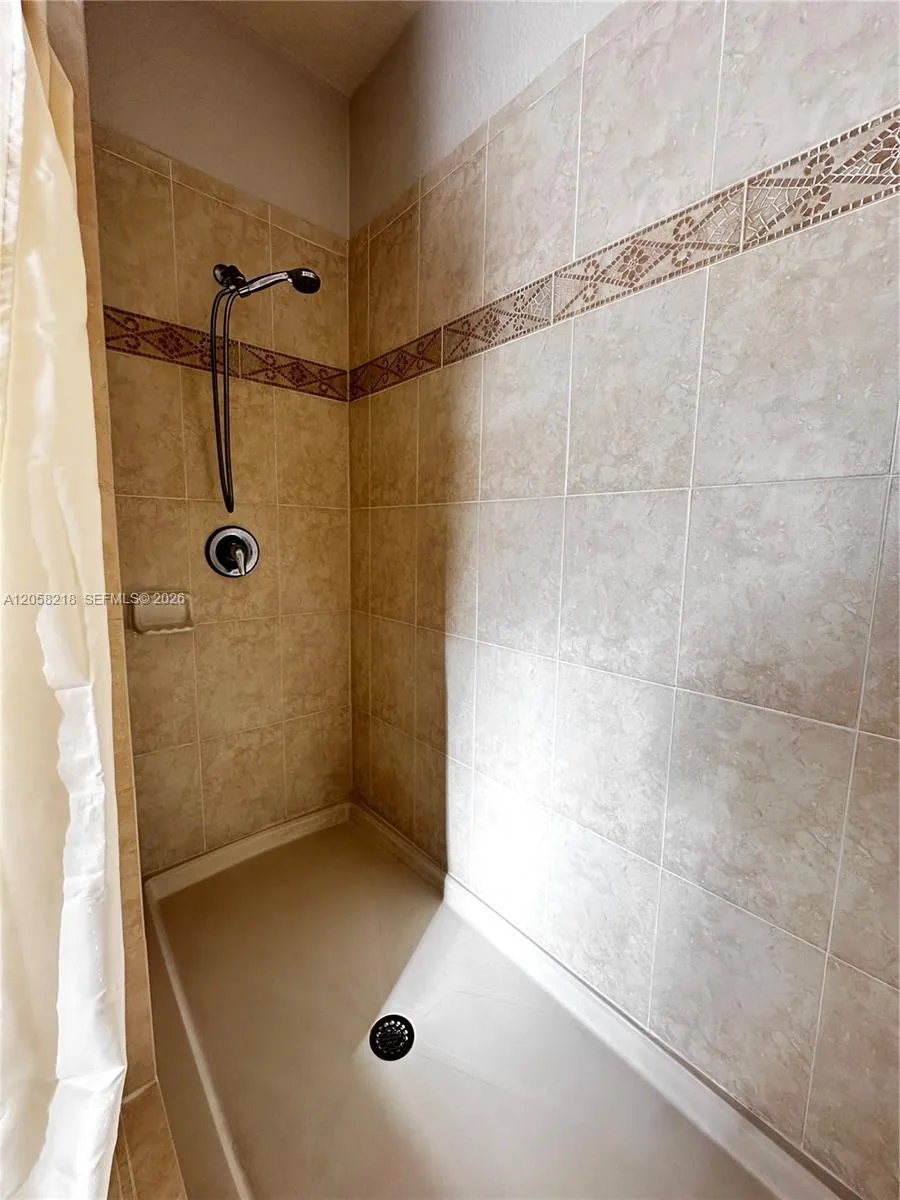 14521 SW 13th Ter Miami, FL 33184