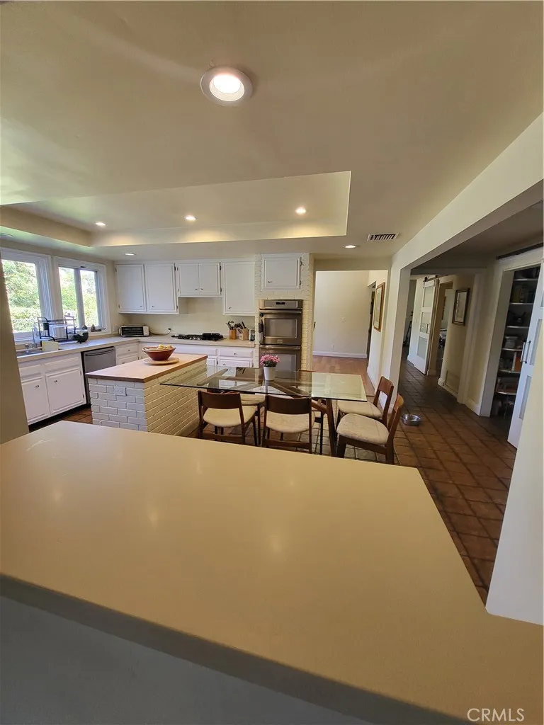 191 Dapplegray Bell Canyon, CA 91307