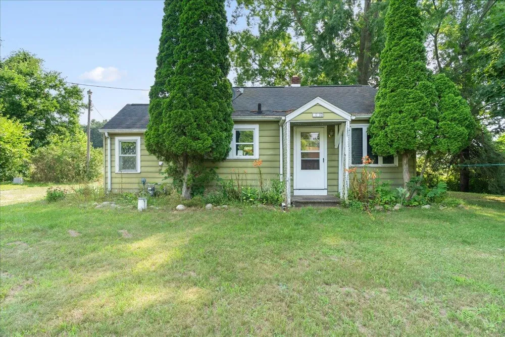 14133 North Avenue Bellevue, MI 49021