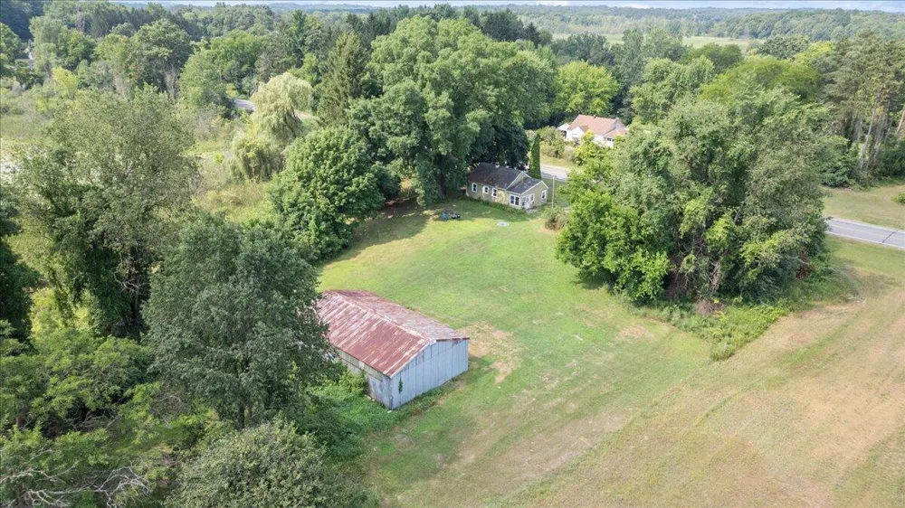 14133 North Avenue Bellevue, MI 49021