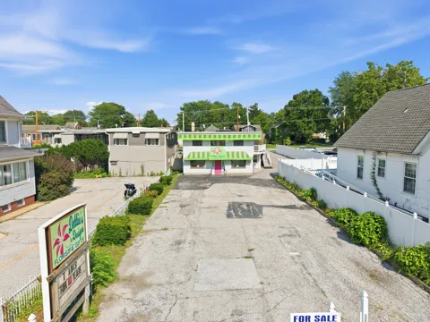 154 Main Street