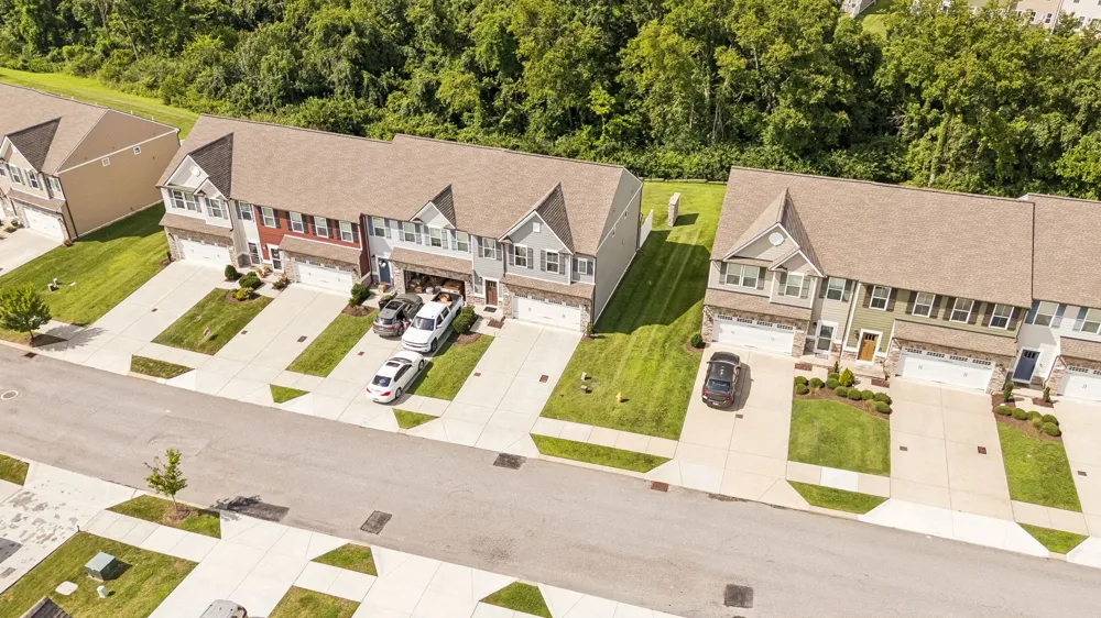 1420 Carderock Springs Dr Gallatin, TN 37066