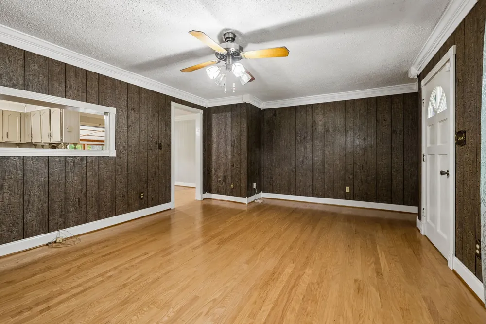 148 Maple St Gordonsville, TN 38563