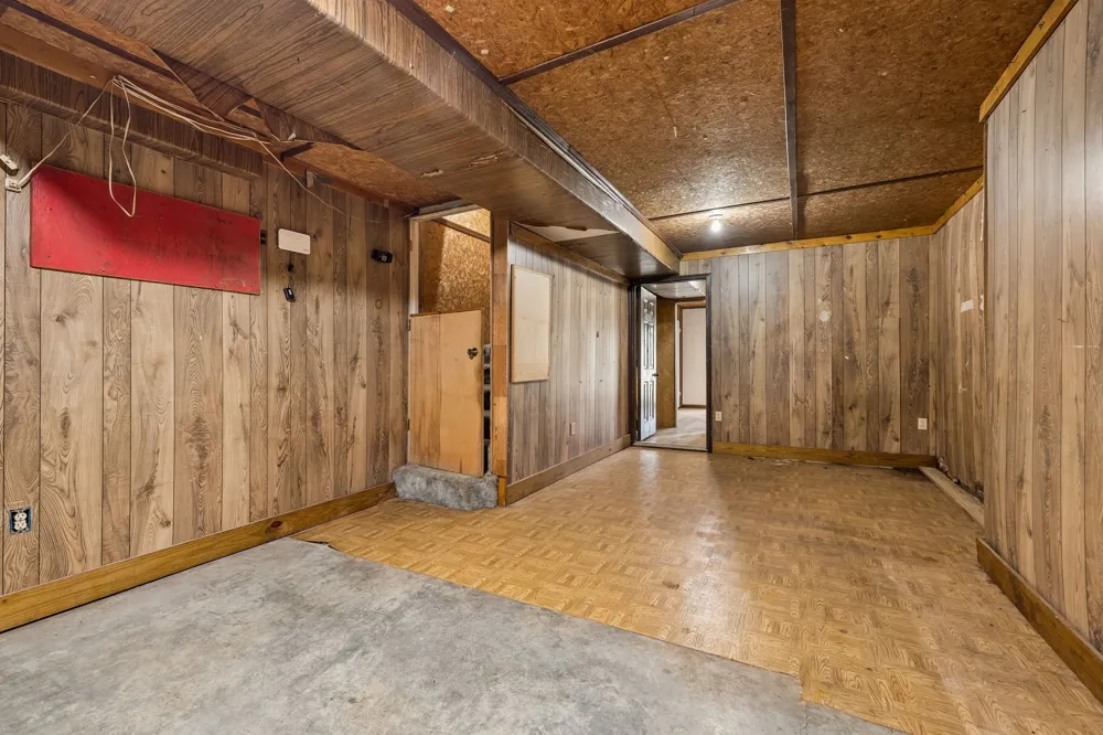 148 Maple St Gordonsville, TN 38563
