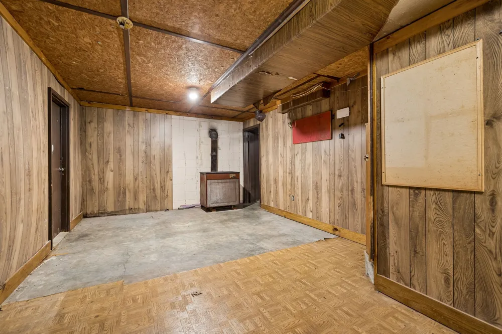 148 Maple St Gordonsville, TN 38563