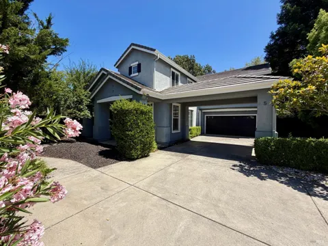 5 Blackberry Drive