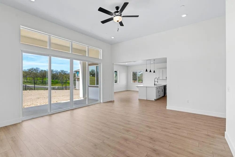 14841 Grace Warren Way Sloughhouse, CA 95683