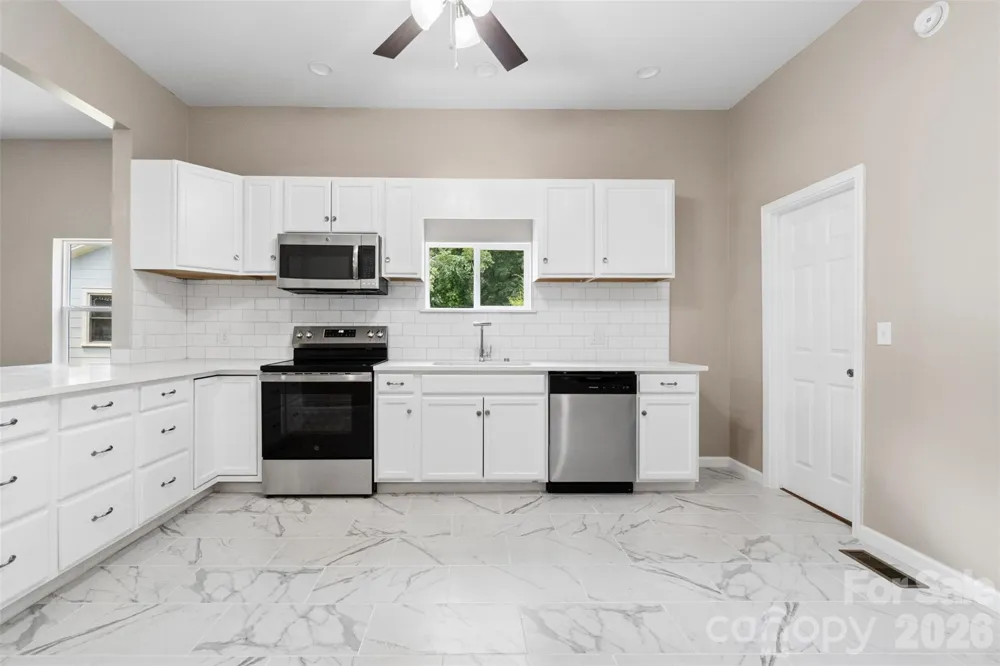 607 Lee Avenue Wadesboro, NC 28170