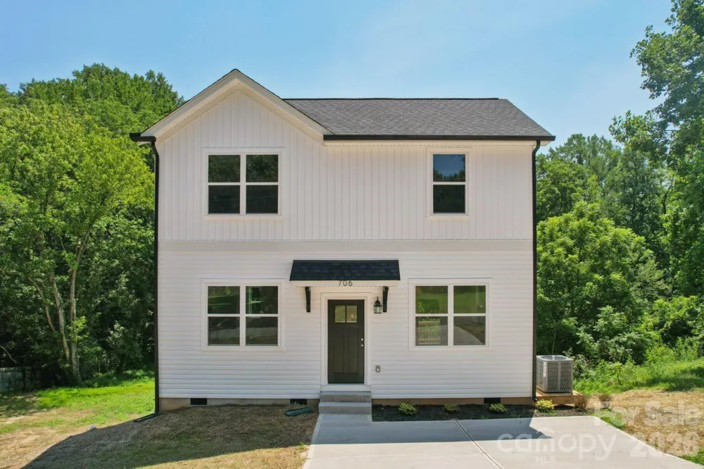 706 9th Street Bessemer City, NC 28016
