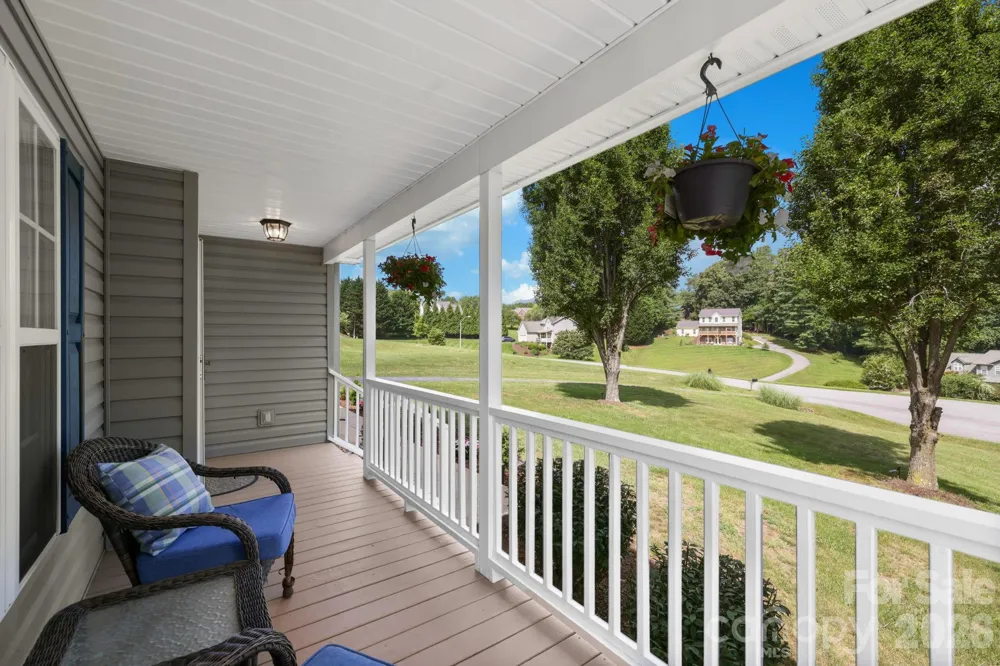 20 Good Day Court Candler, NC 28715