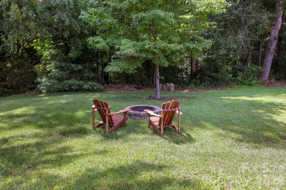20 Good Day Court Candler, NC 28715