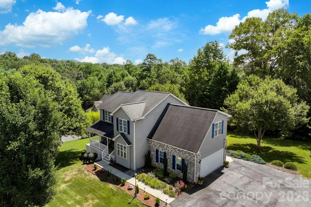 20 Good Day Court Candler, NC 28715