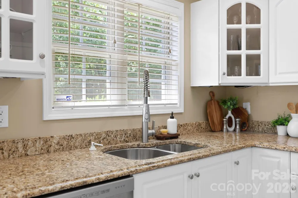 20 Good Day Court Candler, NC 28715