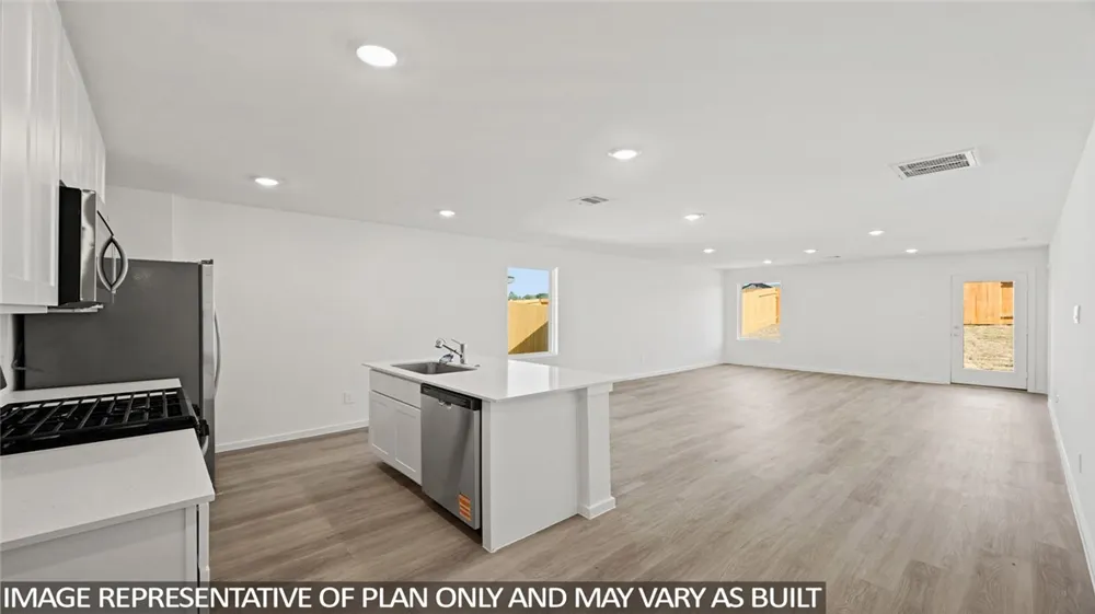 216 Paco Loop Caldwell, TX 77836