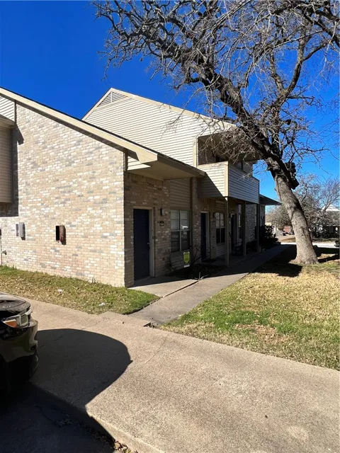 922 Spring Loop #D