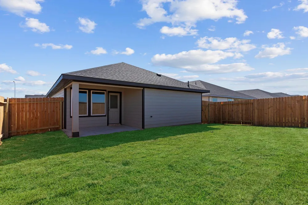 1018 Blue Stone Drive Beasley, TX 77417