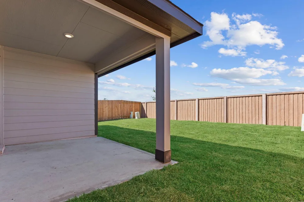1018 Blue Stone Drive Beasley, TX 77417