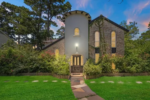 3802 Midforest Drive