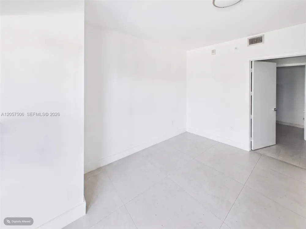 488 NE 18th St #203 Miami, FL 33132
