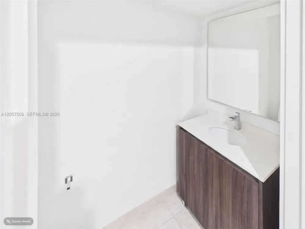 488 NE 18th St #203 Miami, FL 33132