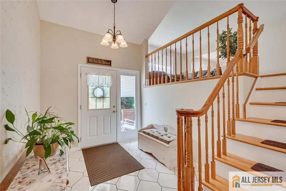 6 Paul Avenue South Brunswick, NJ 08824