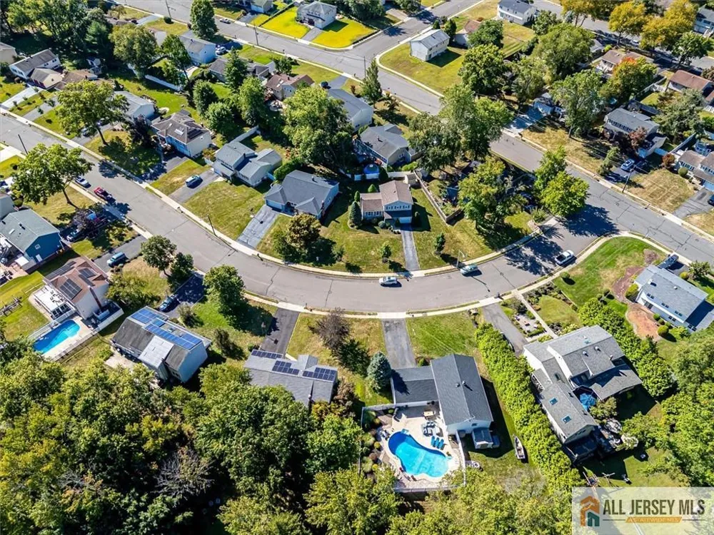 6 Paul Avenue South Brunswick, NJ 08824