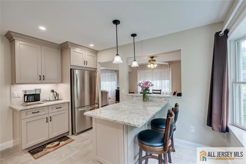 6 Paul Avenue South Brunswick, NJ 08824